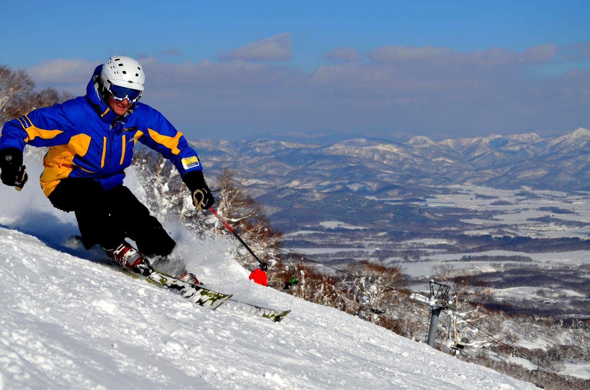 Annupuri Oasis Lodge Niseko Bagian luar foto